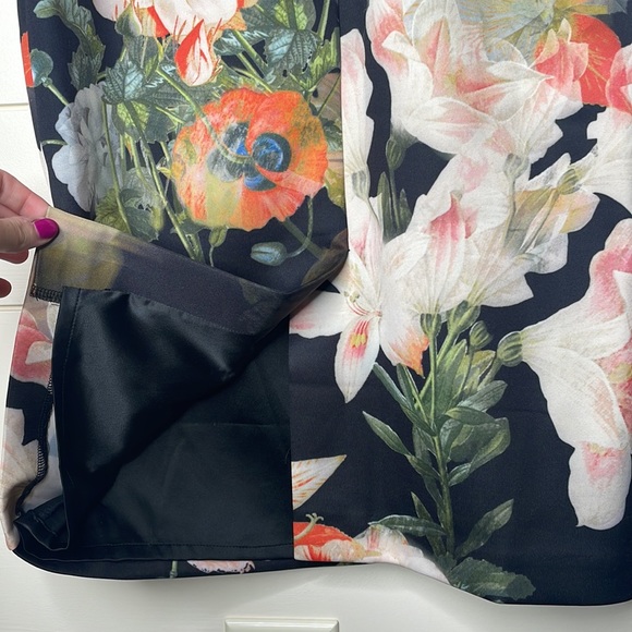 Ted Baker Floral Gown / Dress Excellent Condition Size 2 - Picture 9 of 11